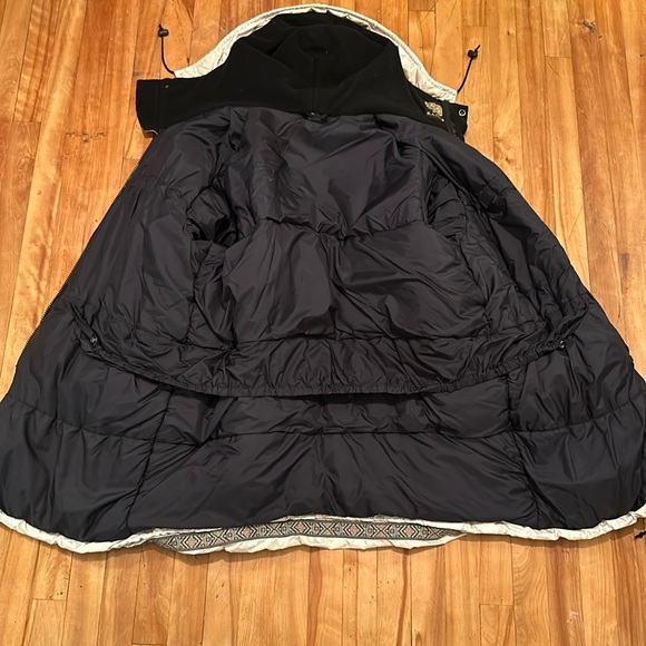Kanuk winter jacket size L - XL - Picture 11 of 13